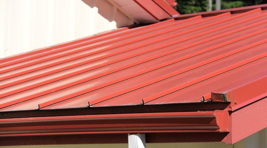 Professional gutter cleaning in Round Lake, MN